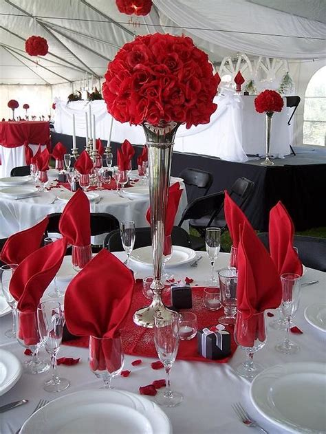 10+ Red Black And White Decor - DECOOMO