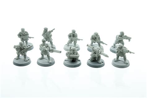 Warhammer 40.000 Imperial Guard Armageddon Steel Legion Squad | WHTREASURY