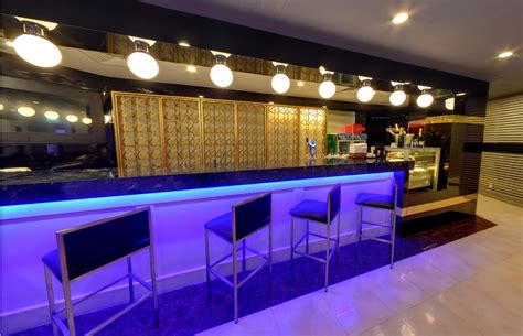 10 Karaoke Places (KTVs) In Singapore's Town Area For Convenient ...