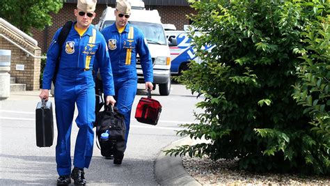 Blue Angels pilots leave Smyrna, return home with heavy hearts