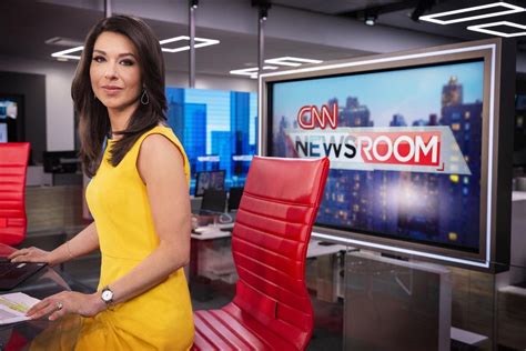 20 CNN Female Anchors You Need to Watch in 2024 [UPDATED]