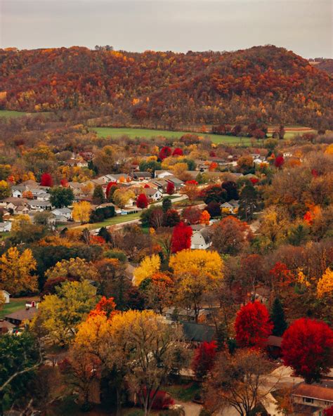 Winona, MN Fall Colors: Add It To Your Minnesota Bucket List! - The ...