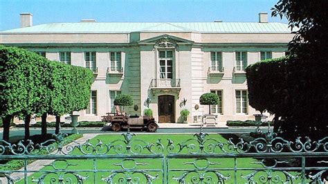 ‘Beverly Hillbillies’ mansion up for sale at $350 million; Harry Potter ...