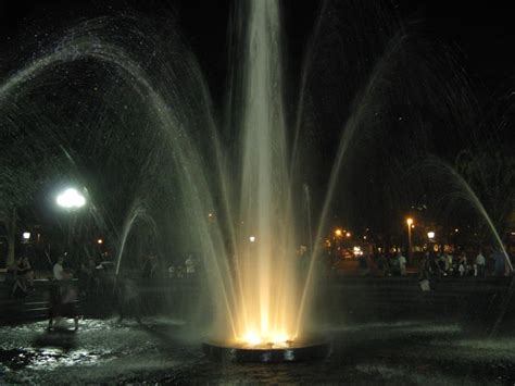 Fountain, Washington Square Park, Greenwich Village, Manhattan