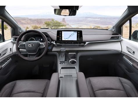 2022 Toyota Sienna: 99 Interior Photos | U.S. News