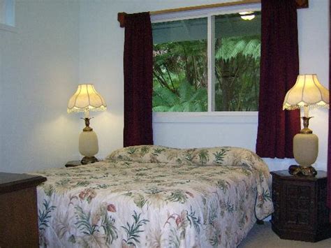 VOLCANO VACATION HOMES - Reviews, Photos