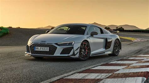 2023 Audi R8 V10 GT RWD First Drive Review: Slipping Away