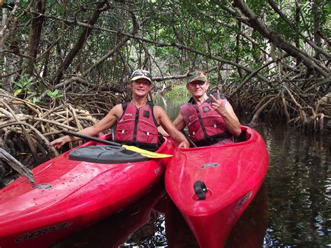 kayaking thru the mangroves...wow