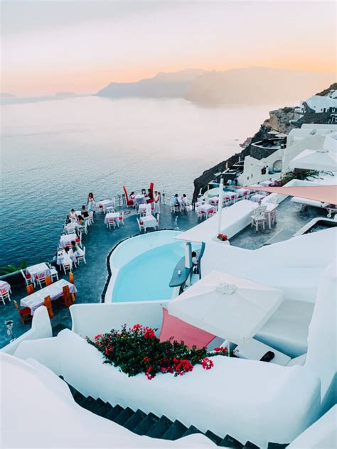 Best Restaurant in Oia Santorini | Amazing Experience in Lauda