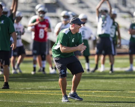 Photo Gallery: Skyline High School football practice | The Seattle Times