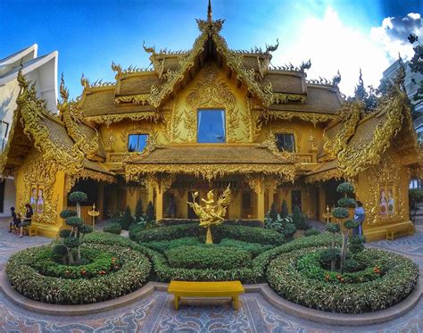 Visiting The White Temple Of Chiang Rai In Thailand – Wat Rong Khun ...