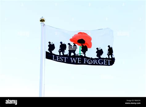 Lest We Forget, Remembrance, flag, banner, fallen heroes, military, We ...