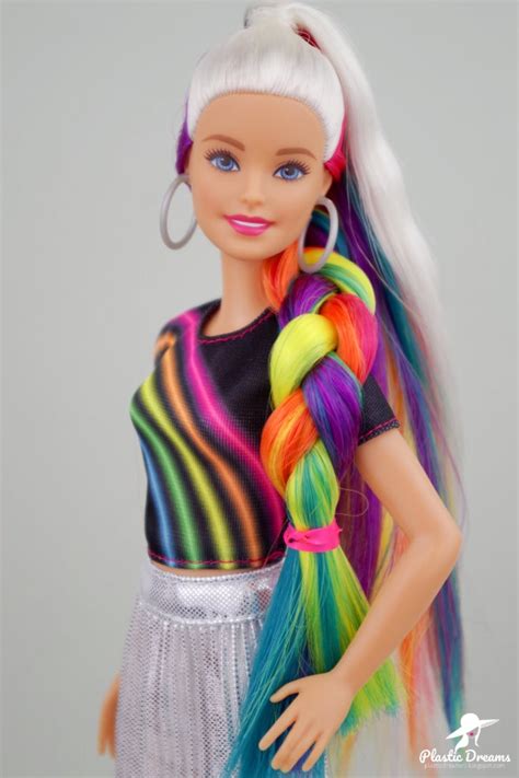 Plastic Dreams :: Barbie et miniatures: Rainbow Sparkle Hair Barbie Doll