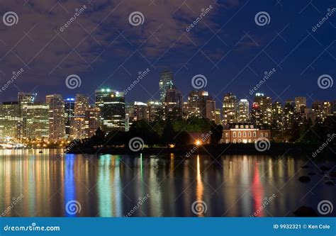 Vancouver Waterfront at Night Stock Image - Image of dark, harbour: 9932321