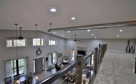 Amazing Barndominium With Loft and Massive Shop/Garage Area - Over 20 ...