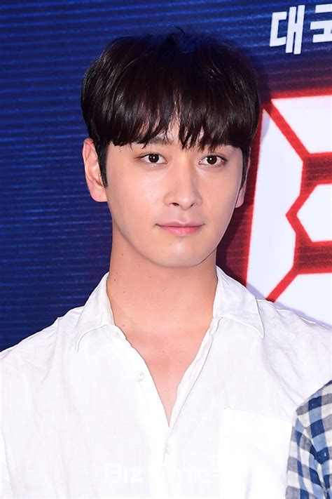 2PM Chansung To Enlist In The Military Today - Koreaboo