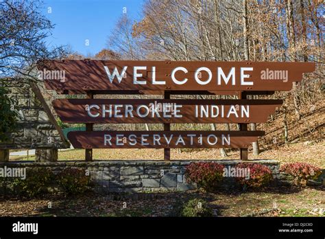 Welcome sign to the Cherokee Indian Reservation, Cherokee, North Stock ...