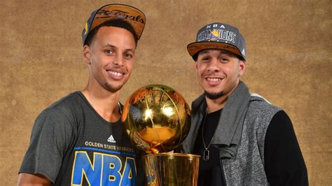 Report: Warriors tried to sign Stephen Curry's brother, Seth Curry ...