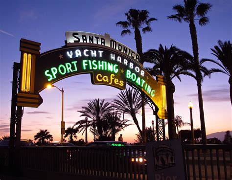 Santa Monica Pier - Wikipedia