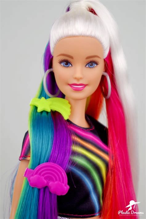 Plastic Dreams :: Barbie et miniatures: Rainbow Sparkle Hair Barbie Doll