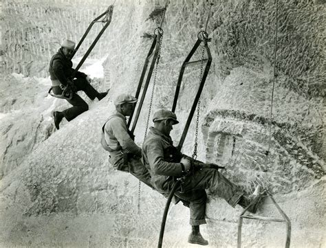 Carving History - Mount Rushmore National Memorial (U.S. National Park ...