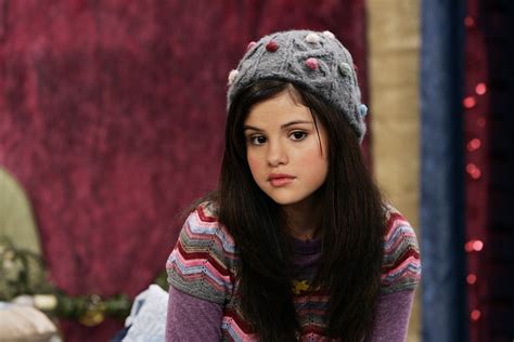 Disney Channel TV Trivia | Selena gomez, Selena, Alex russo