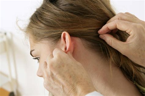 Lump Behind Ear: Pictures, Cyst Behind Ear Causes & Treatment