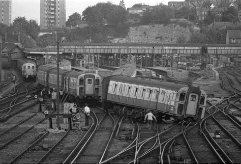 Archive photographs of Guildford train station through the decades from ...