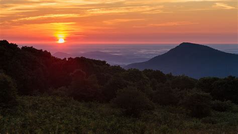 Sunrise over the Hills in Shenandoah National Park image - Free stock ...