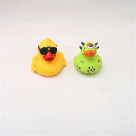 2PCS Cute Bath Bathing Classic Toys Rubber Race Yellow duck floating ...