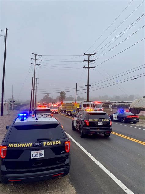 Fatal crash involving motorcycle closes Highway 118 near Somis ...