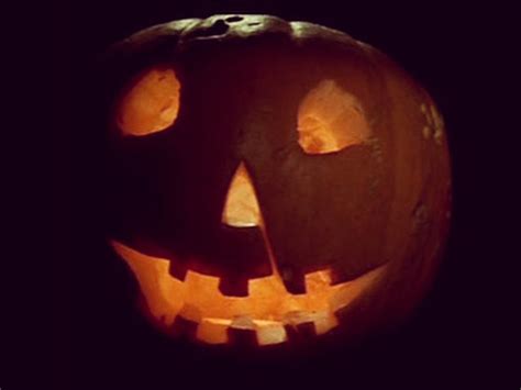 Pin by Diana Taylor on Halloween | Halloween film, Halloween pumpkins ...