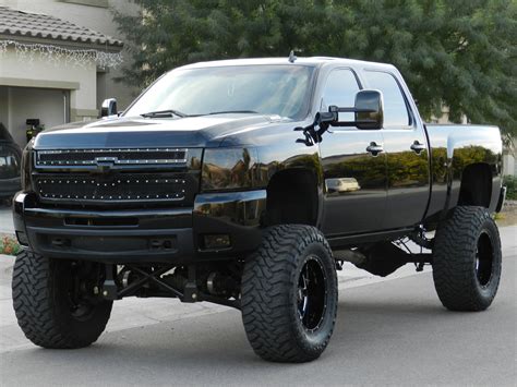 Lifted Chevy Trucks Wallpaper - WallpaperSafari