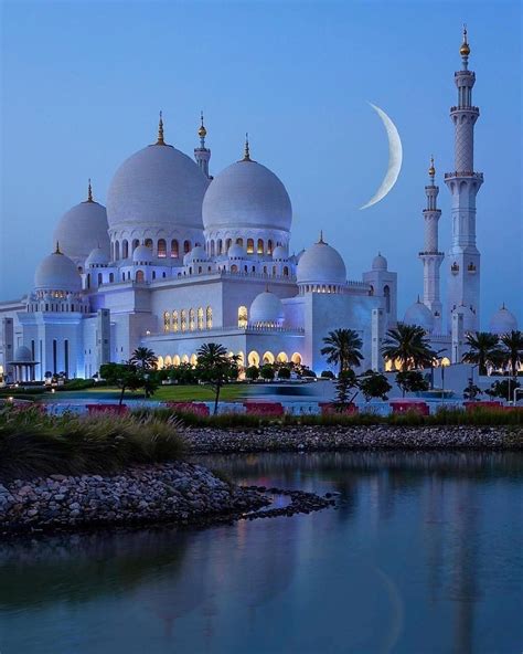 Pin by Dianne Blonigen on Most beautiful mosque's in the world | Mosque ...