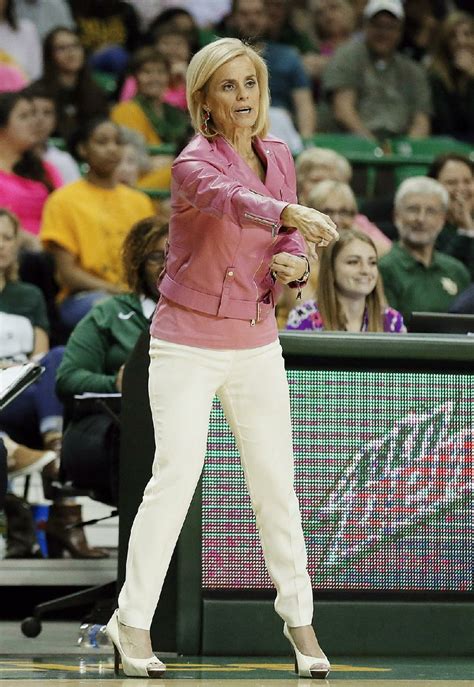 Mulkey tells Baylor fans to hit back | The Arkansas Democrat-Gazette ...