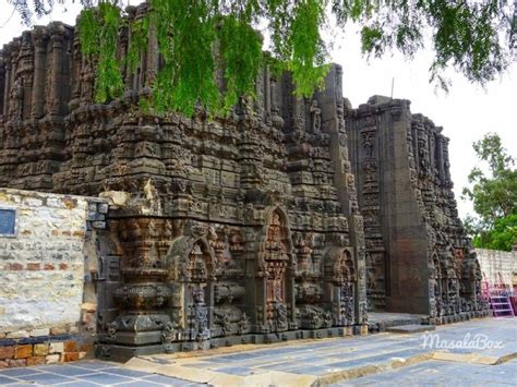 Tadipatri Temples - An Artistic Poetry In Black Stone | Day trips from ...