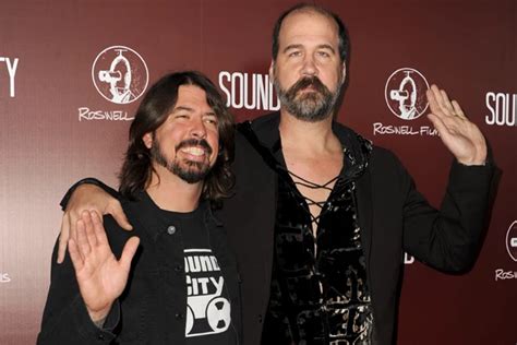 Nirvana's Dave Grohl + Krist Novoselic on 'The Tonight Show'