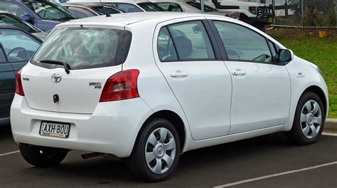 2010 Toyota Yaris Hatchback - news, reviews, msrp, ratings with amazing ...