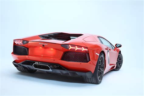 2012 Lamborghini Aventador LP700 - 4 Wallpapers - Car Wallpapers