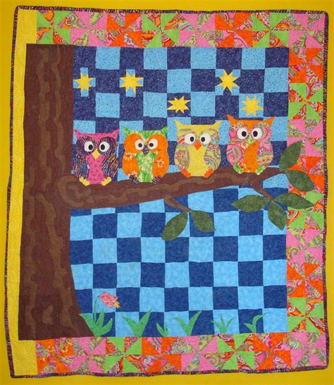 Hectichousehold: OWL QUILT FINISHED