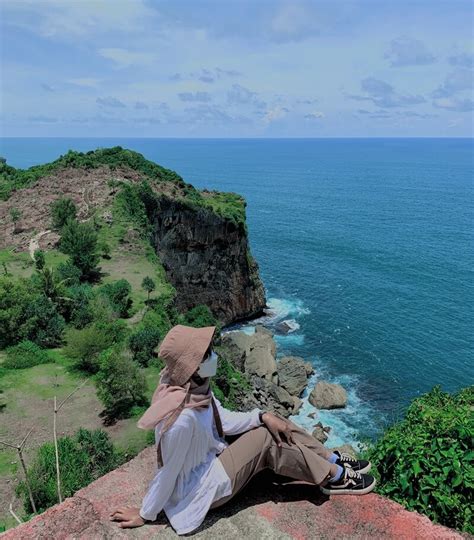 Puncak Segoro, Jalan Ke Puncak Keindahan Di Gunung Kidul Yogyakarta ...