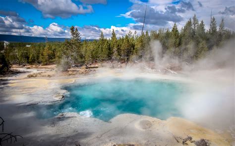 15 Best Hot Springs in Montana - Ethical Today