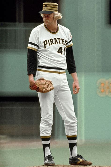 Pittsburgh Pirates Uniforms | Jerry Reuss | Pirates | Pinterest | Jerry ...