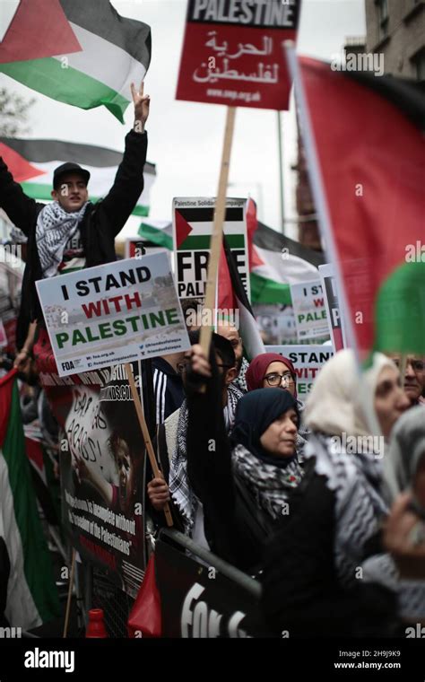 General views of a demonstration in favour of Palestine outside the ...