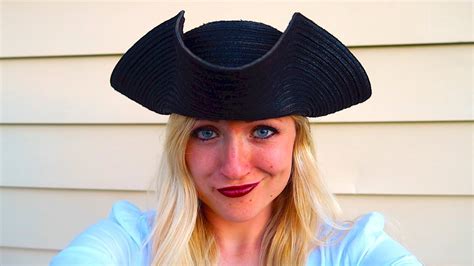 Diy Pirate Hat : How To Easily Make A Tricorn Pirate Hat My Humble Home ...