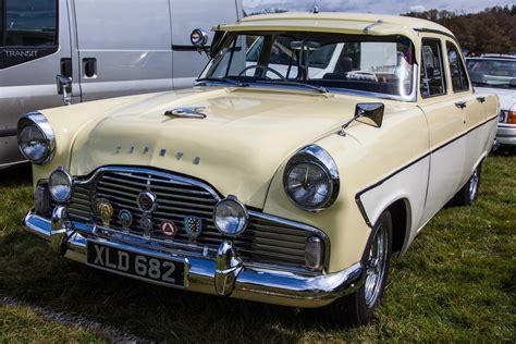 Ford Zephyr Mk1: Buying guide and review (1950-1956) | Auto Express