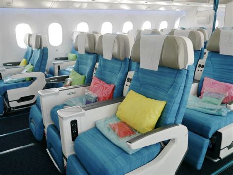 Review: Air Tahiti Nui 787-9 Premium Economy - SamChui.com