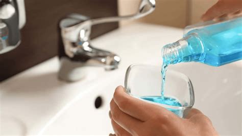 10 Best Mouthwash That Shows Plaque - Real Mina