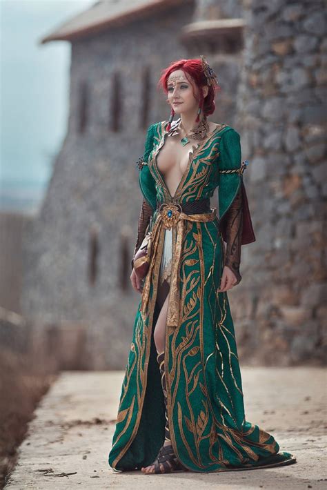 Triss Merigold (Alternative Costume from Witcher 3) by erikasolovey - 9GAG