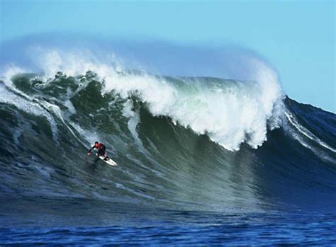 Physics behind famed Mavericks surf at Half Moon Bay